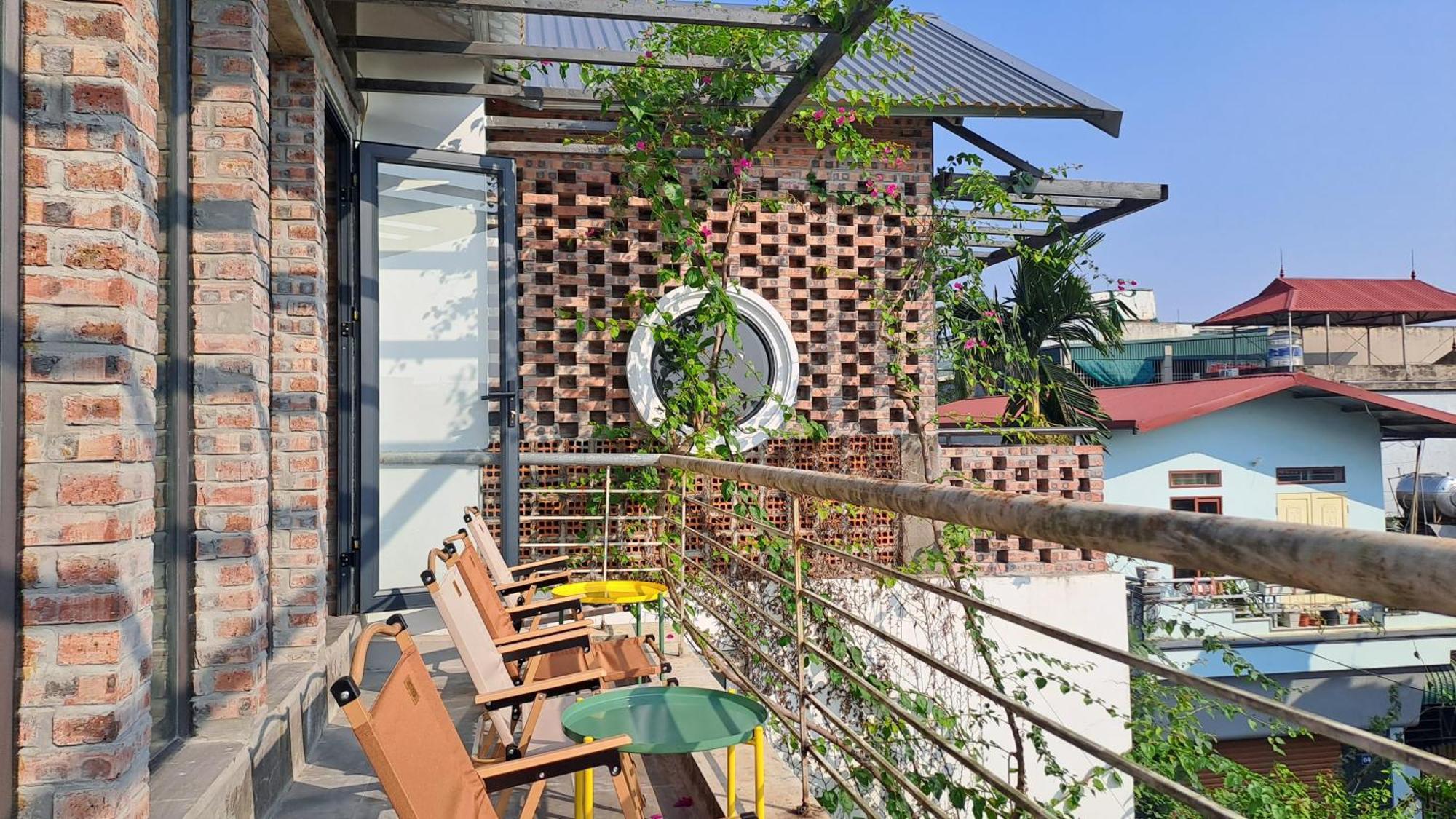 Amy House